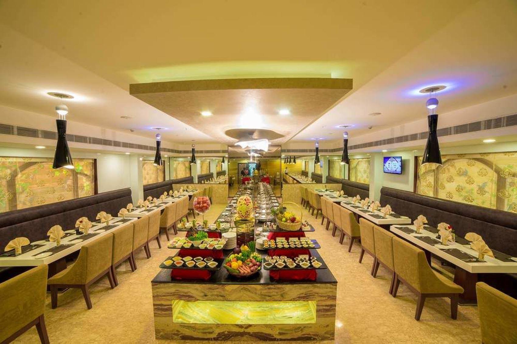 โรงแรมราจ พาร์ค เชนไน ภายนอก รูปภาพ