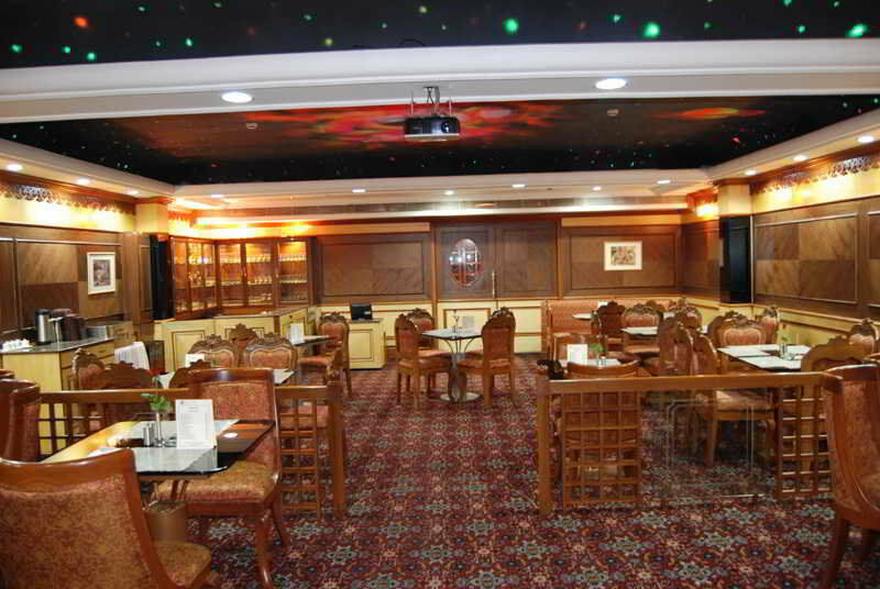 โรงแรมราจ พาร์ค เชนไน ภายนอก รูปภาพ